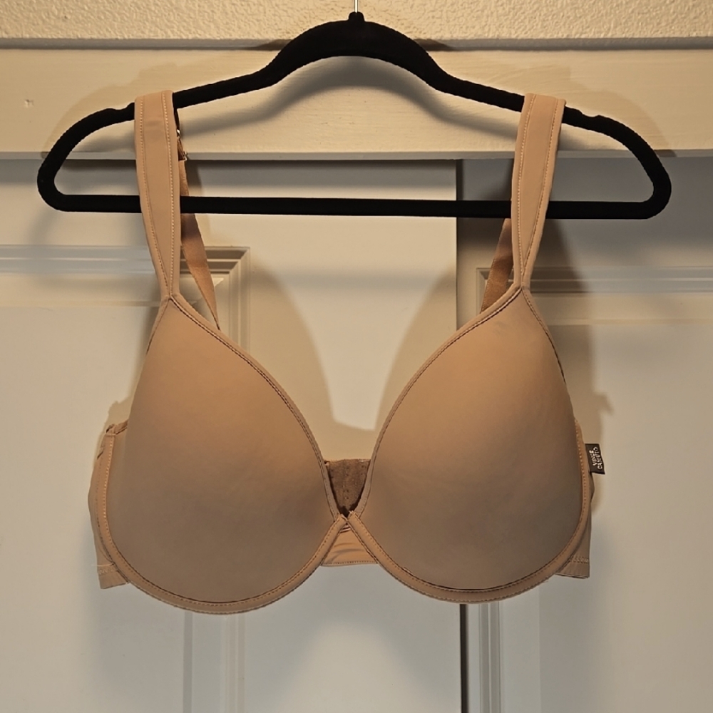 Vince Camuto Bra 42D